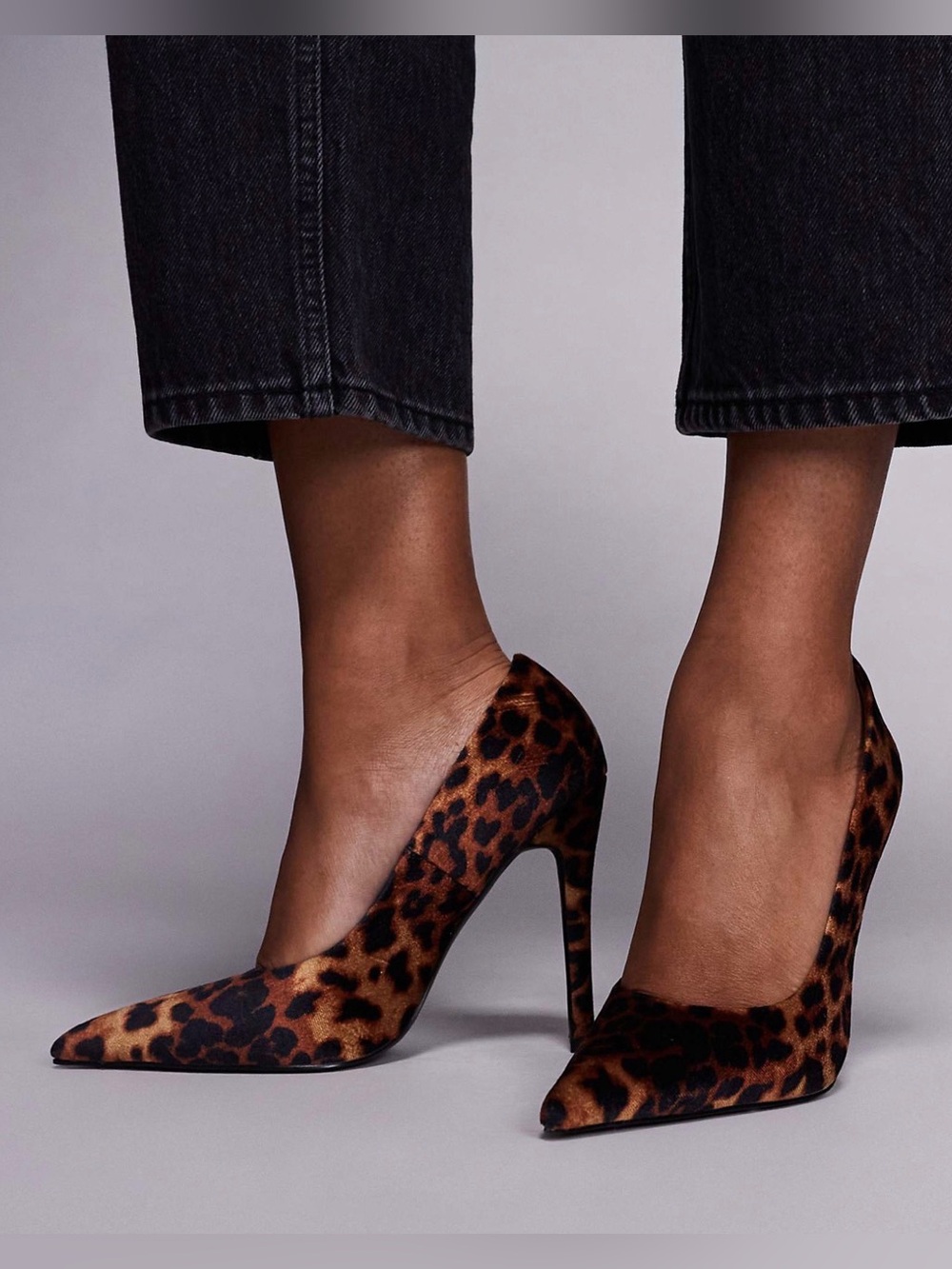 New Leopard Print Pointed Toe Pumps - Brown/Black